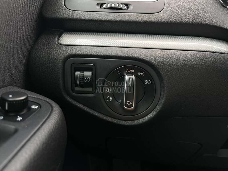 Volkswagen Sharan 2.0 TDI 7MESTA CH