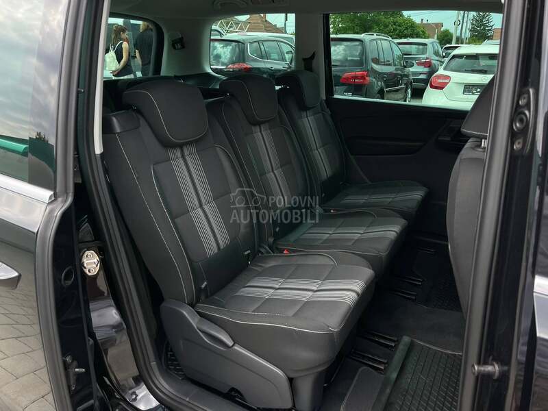 Volkswagen Sharan 2.0 TDI 7MESTA CH