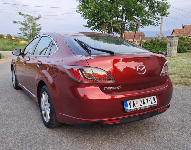 Mazda 6 1.8 i