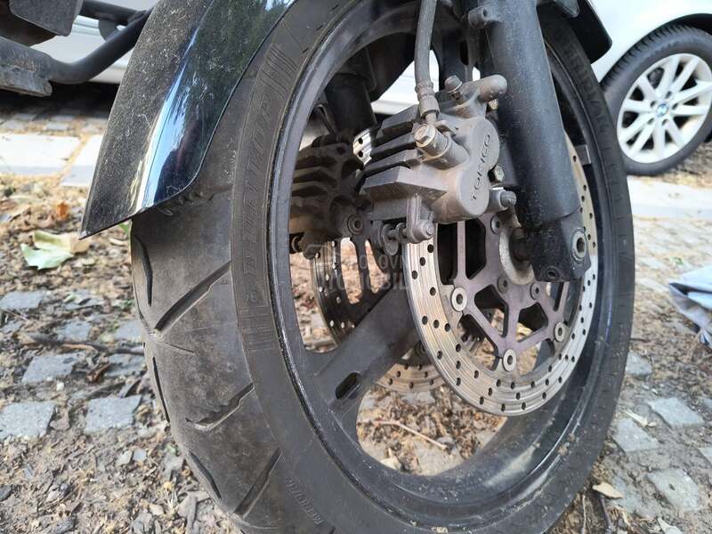 Suzuki V strom 650