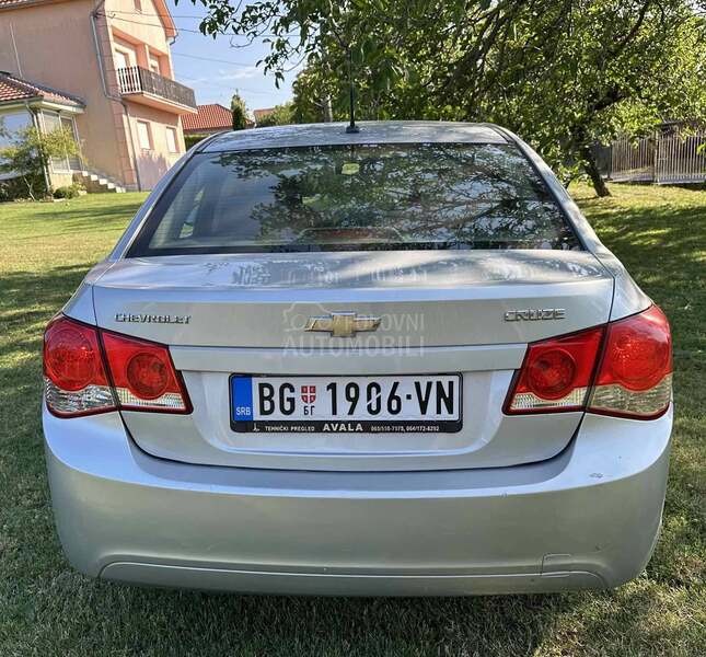 Chevrolet Cruze 