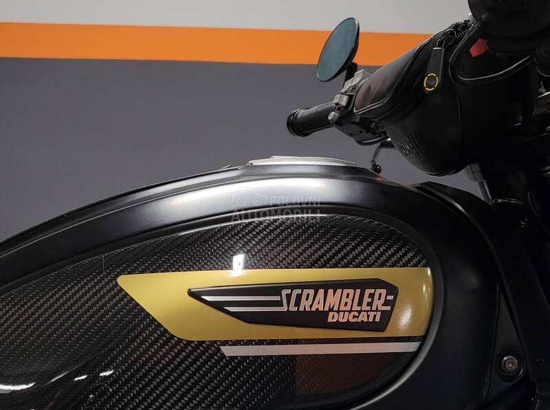 Ducati Scrambler 800 Icon Dark