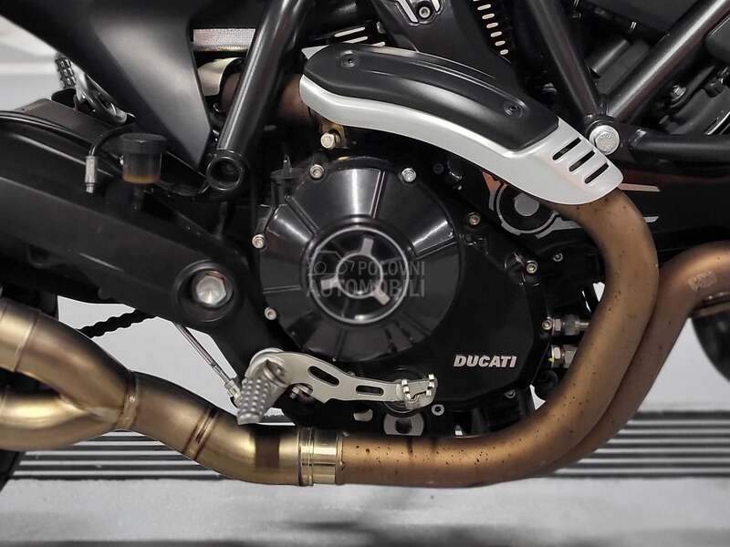 Ducati Scrambler 800 Icon Dark
