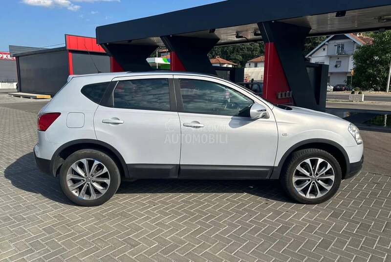 Nissan Qashqai F.u.ll Pano