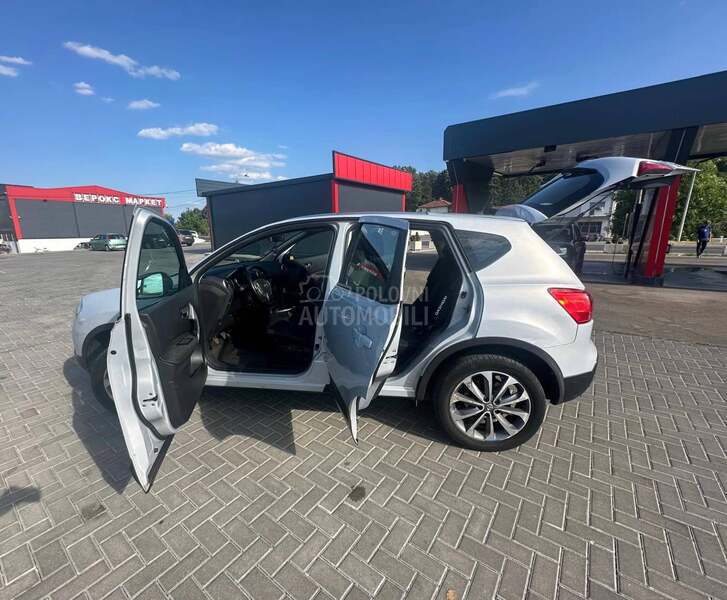 Nissan Qashqai F.u.ll Pano