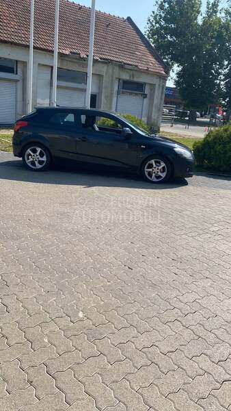 Kia pro_cee`d 