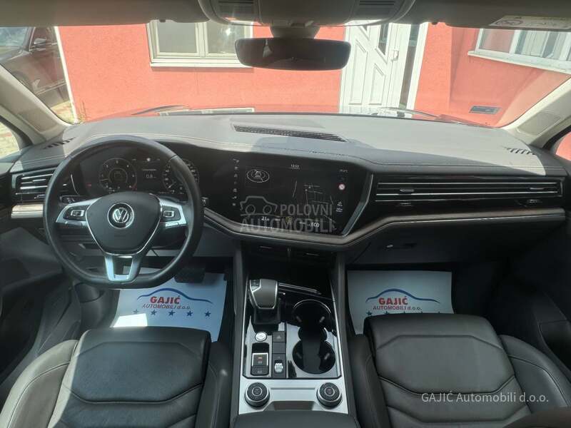 Volkswagen Touareg 3.0 V6 TDI
