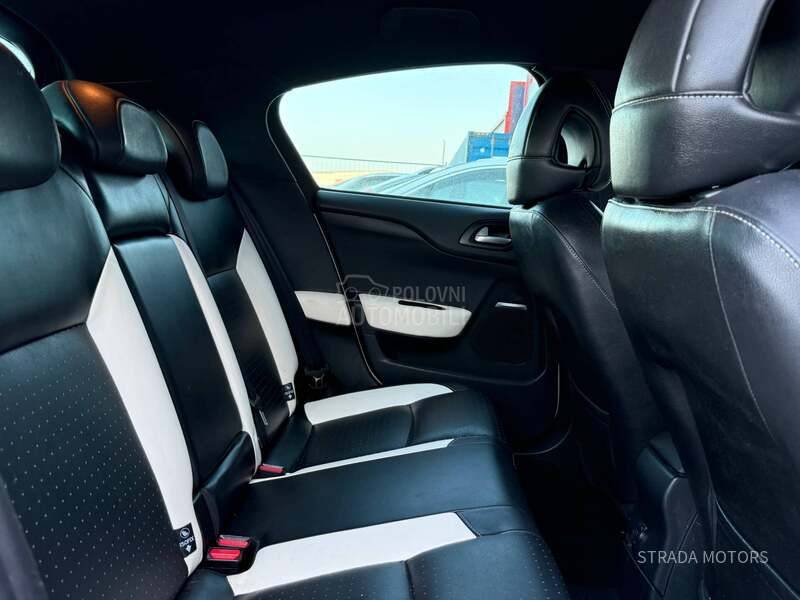 Citroen DS4 2.0 HDI NAVY