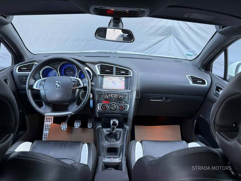 Citroen DS4 2.0 HDI NAVY