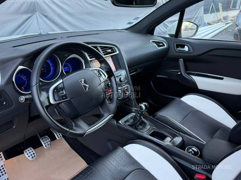 Citroen DS4 2.0 HDI NAVY
