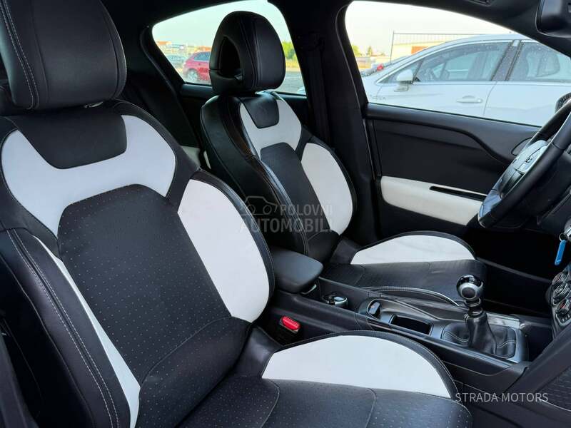 Citroen DS4 2.0 HDI NAVY