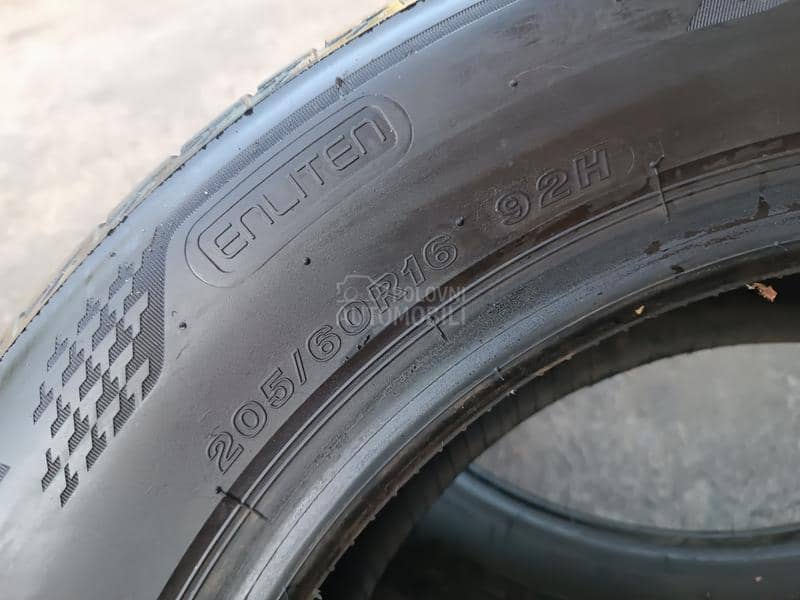 Bridgestone 205/60 R16 Letnja
