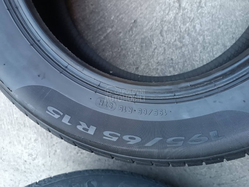 Pirelli 195/65 R15 Letnja