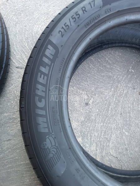 Michelin 215/55 R17 Letnja