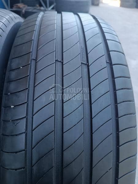 Michelin 215/55 R17 Letnja