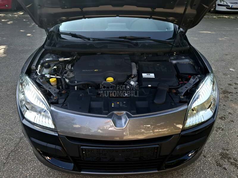Renault Megane 1.9DCI BOSE EDITION