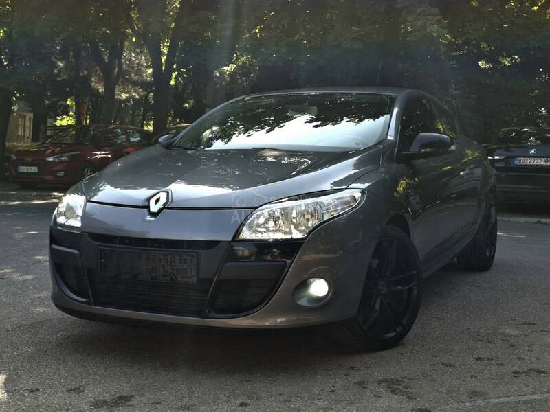 Renault Megane 1.9DCI BOSE EDITION