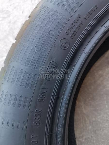 Continental 215/55 R17 Letnja