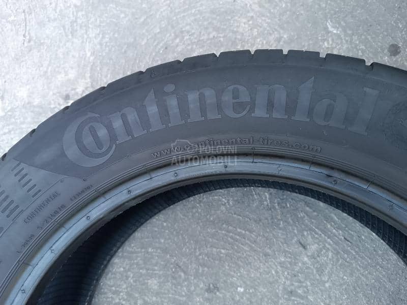 Continental 215/55 R17 Letnja