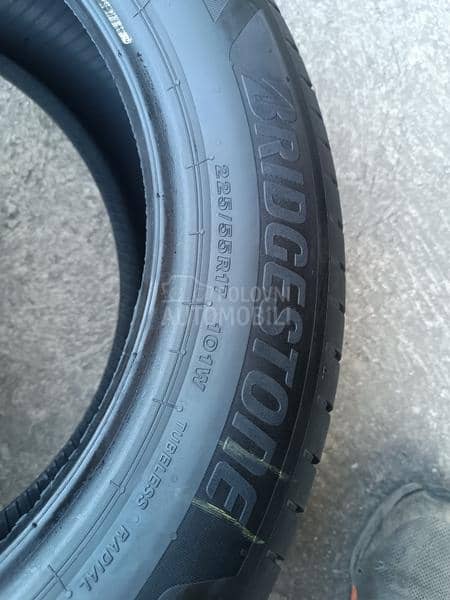Bridgestone 225/55 R17 Letnja