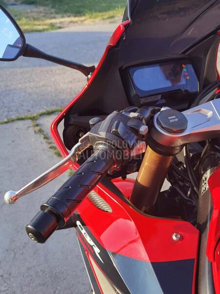 Honda CBR 650R