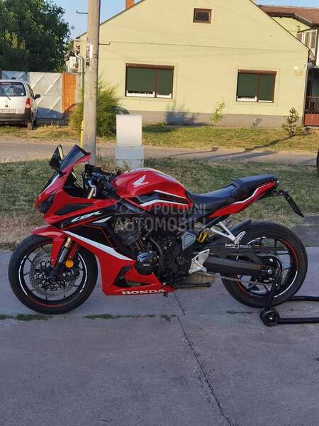 Honda CBR 650R