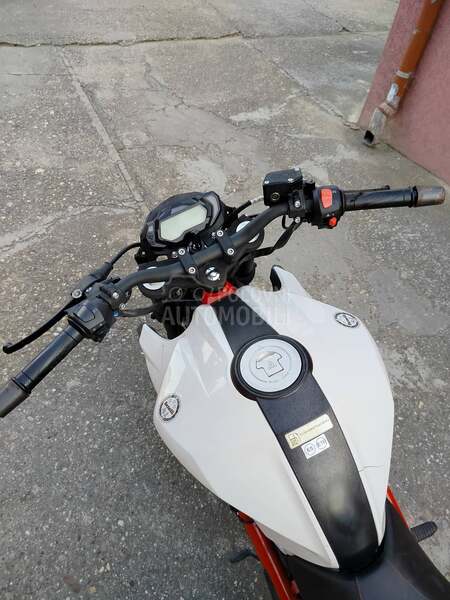 Benelli 125
