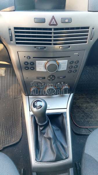 Opel Astra H Enjoy 1.6 Twinport