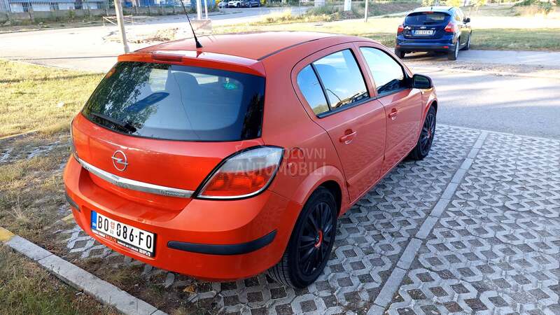 Opel Astra H Enjoy 1.6 Twinport