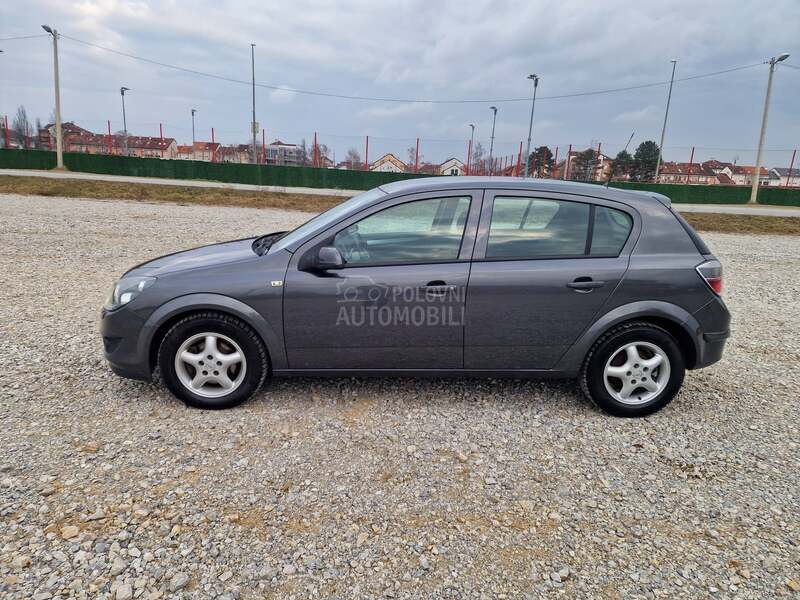 Opel Astra H 1.3 CDTI
