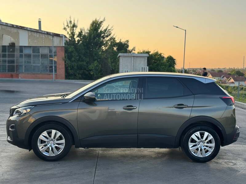 Peugeot 3008 PureTech  ALLURE