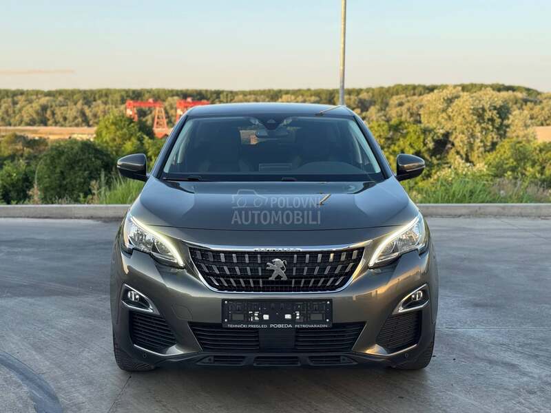 Peugeot 3008 PureTech  ALLURE