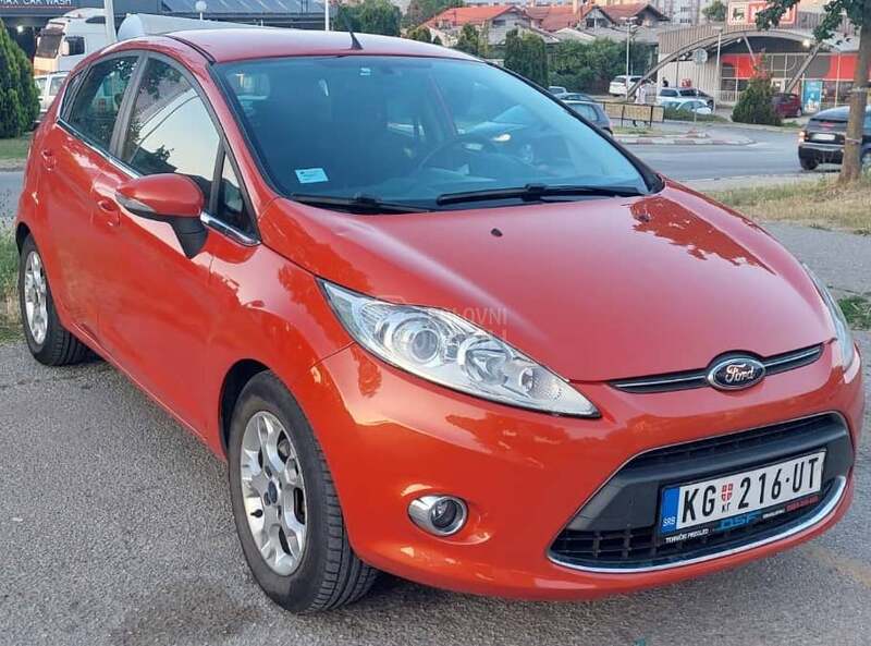 Ford Fiesta 1.4  TITANIJUM