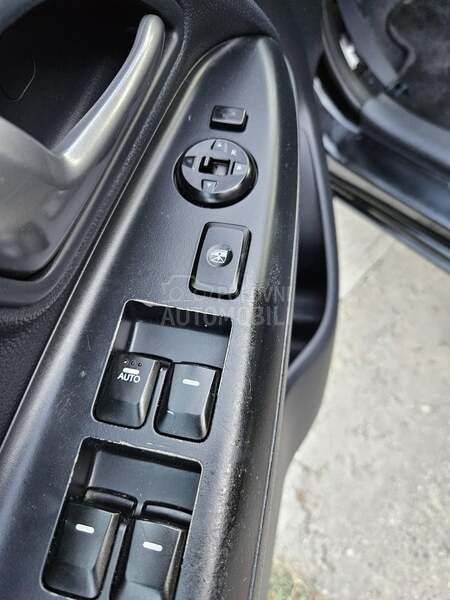 Kia Rio Max Oprema