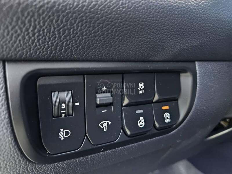 Kia Rio Max Oprema