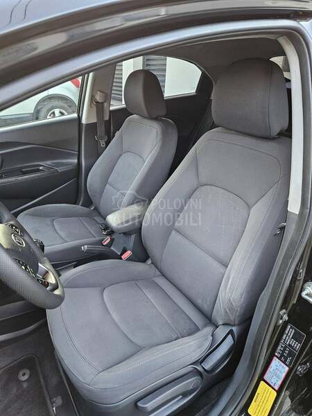Kia Rio Max Oprema