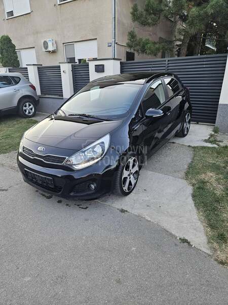Kia Rio Max Oprema