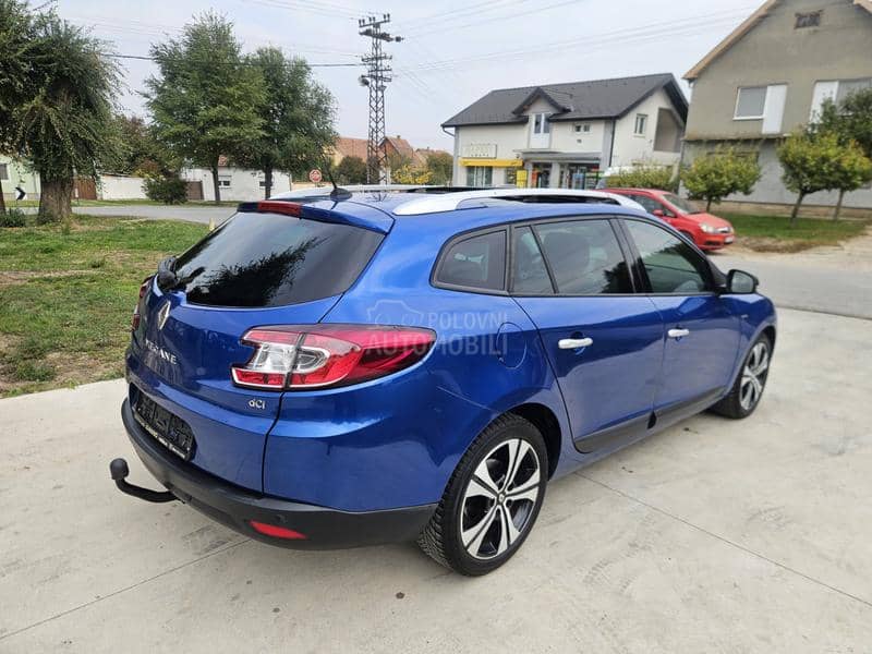 Renault Megane BOSE PANO AUT