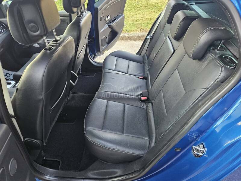 Renault Megane BOSE PANO AUT