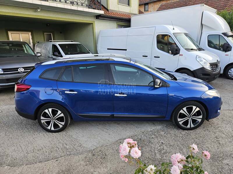 Renault Megane BOSE PANO AUT