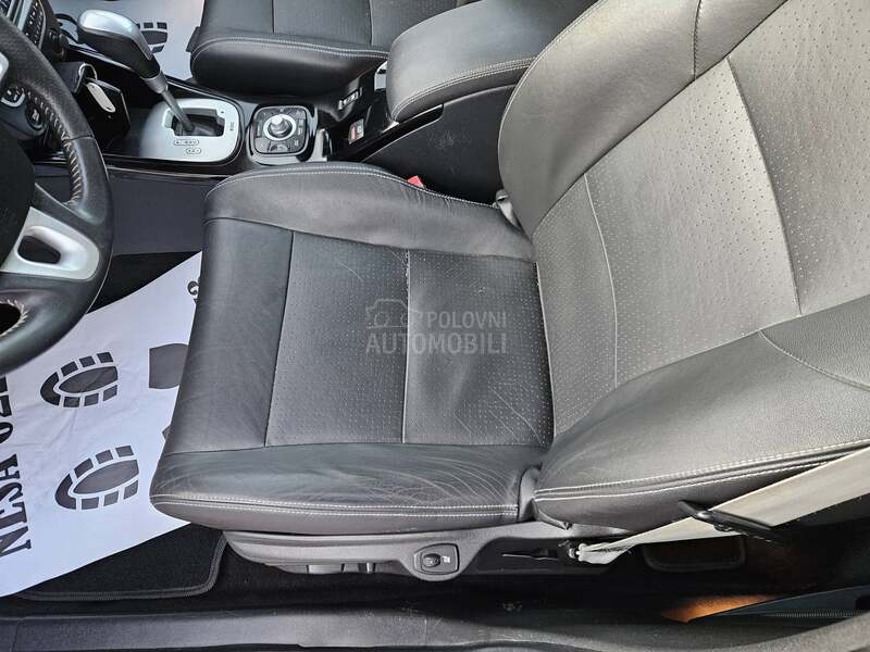 Renault Megane BOSE PANO AUT