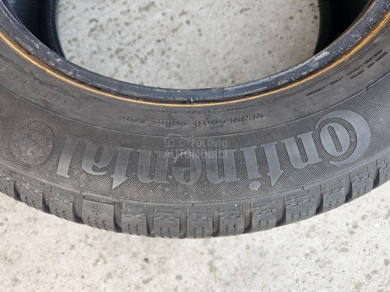 Continental 215/60 R16 Zimska