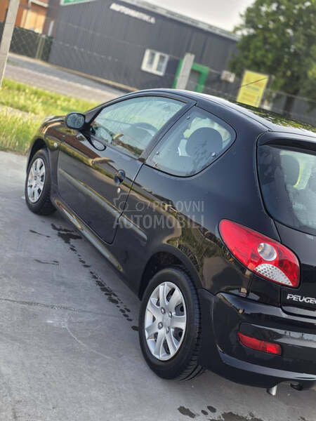 Peugeot 206 plus 