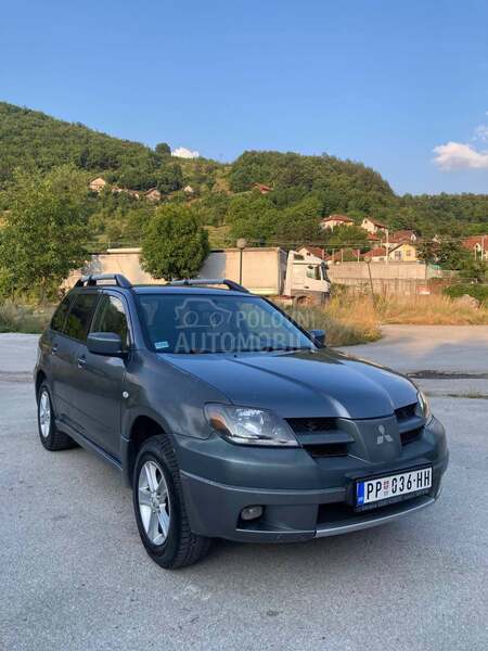 Mitsubishi Outlander 