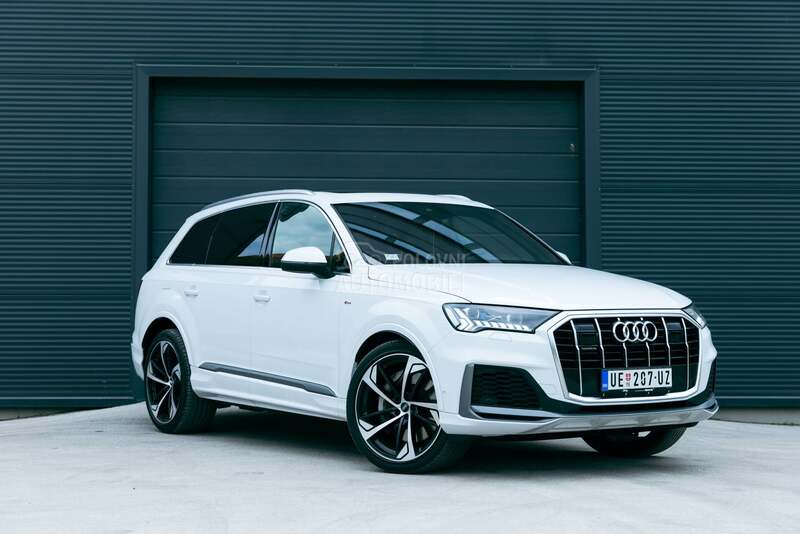 Audi Q7 