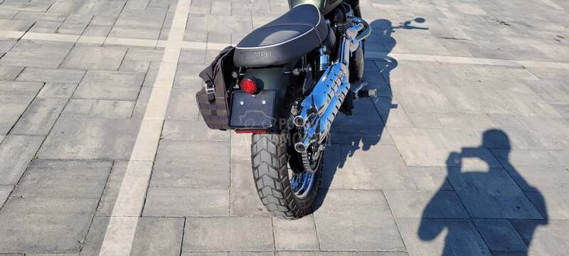 Triumph scrambler 900
