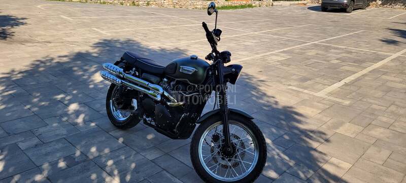 Triumph scrambler 900