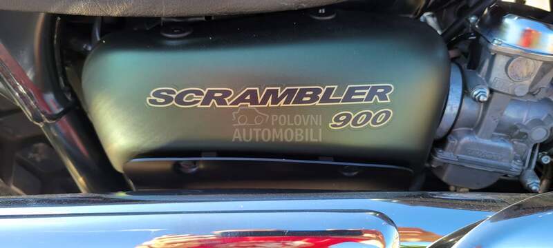 Triumph scrambler 900