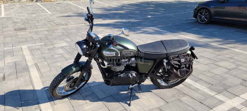 Triumph scrambler 900