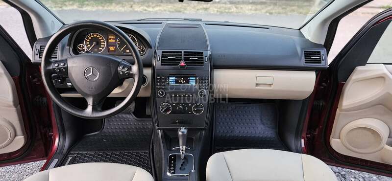 Mercedes Benz A 180 A U T O M A T I K
